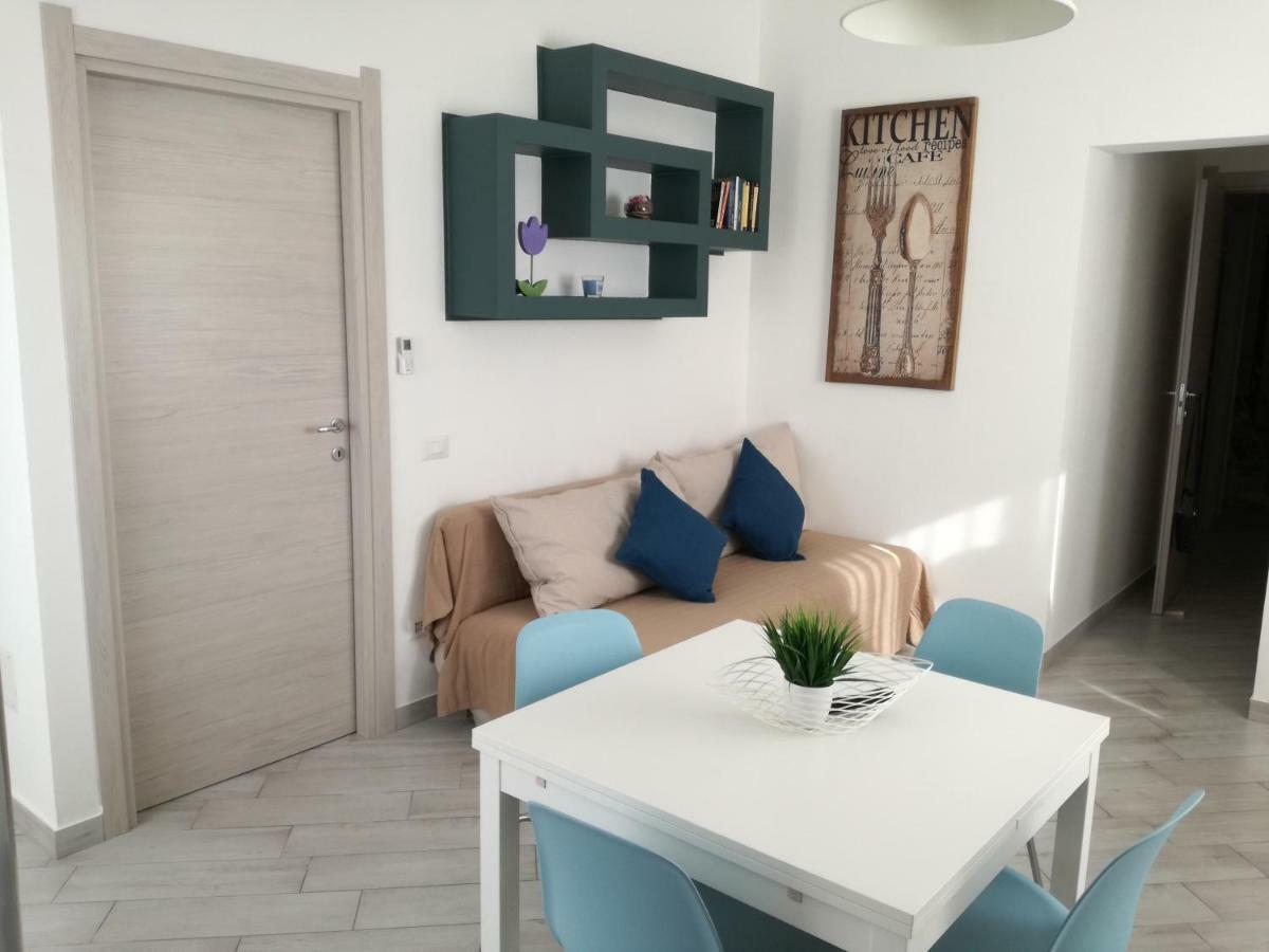 Casa Vacanze Villa Carmela Porto Torres Exterior photo